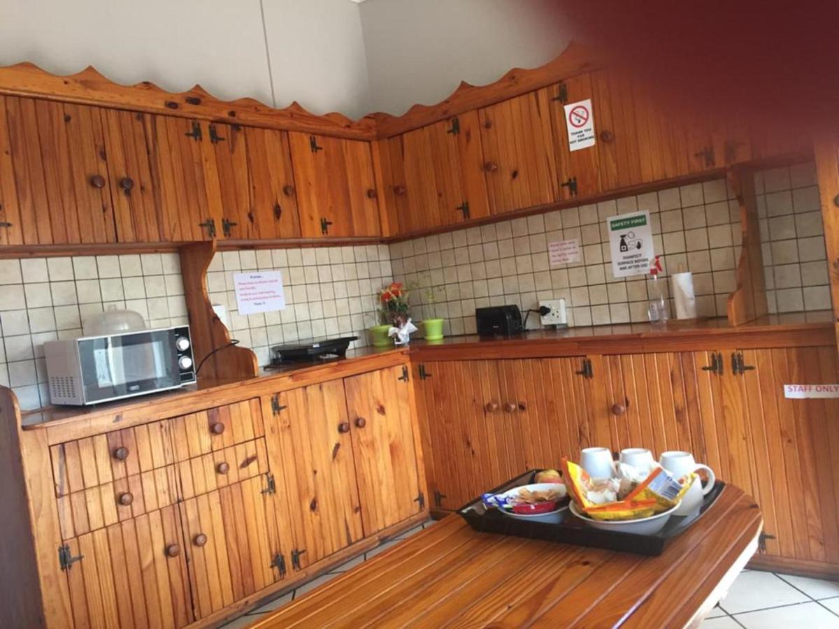 Jembjo'S Knysna Lodge & Backpackers Exteriör bild
