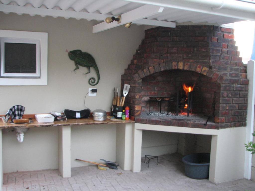 Jembjo'S Knysna Lodge & Backpackers Exteriör bild