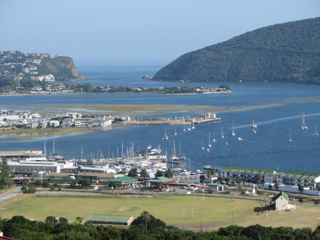 Jembjo'S Knysna Lodge & Backpackers Exteriör bild