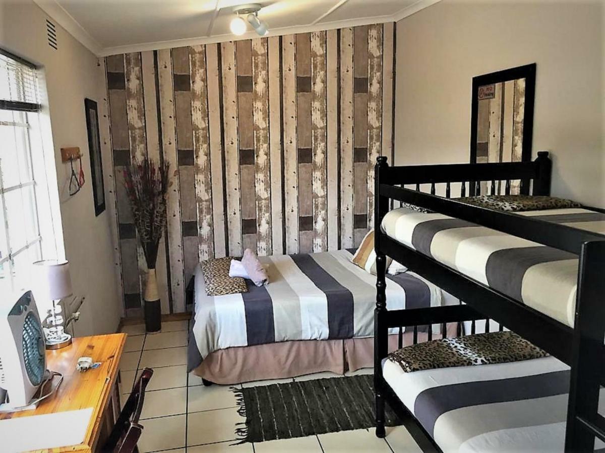 Jembjo'S Knysna Lodge & Backpackers Exteriör bild